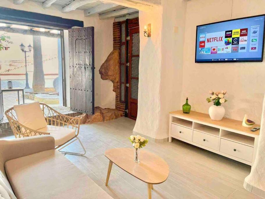 La Palmera. Casa Rural Con Piscina Privada. Benadalid Εξωτερικό φωτογραφία